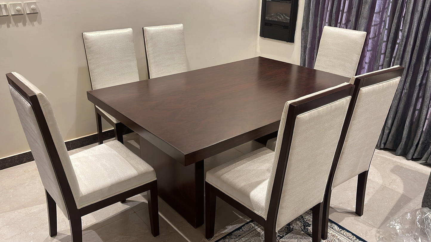 6 Chair Dinning Table