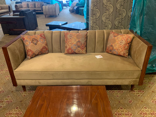 Econo Sofa Set With Table.